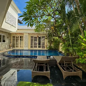 Villa Awila Kuta, Legian (Bali)